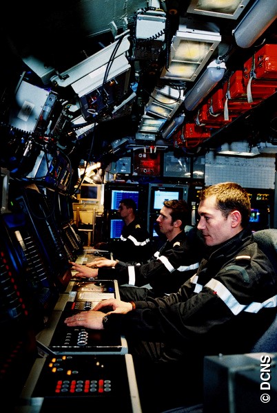 Module de détection sous-marine à l’intérieur du poste de commandement-navigation-opérations (PCNO)