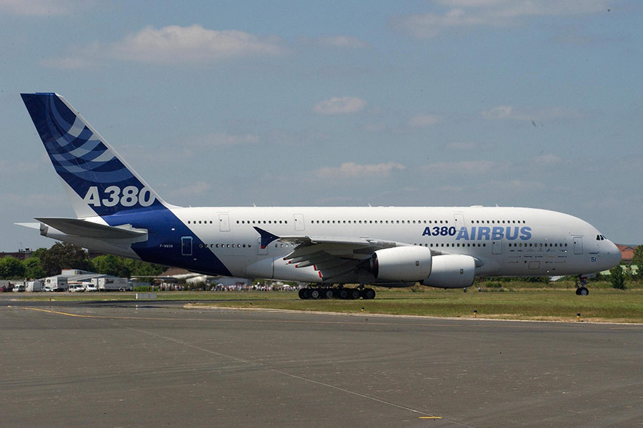A380 N2005 233N04 0052 Richard Nicolas Nelson