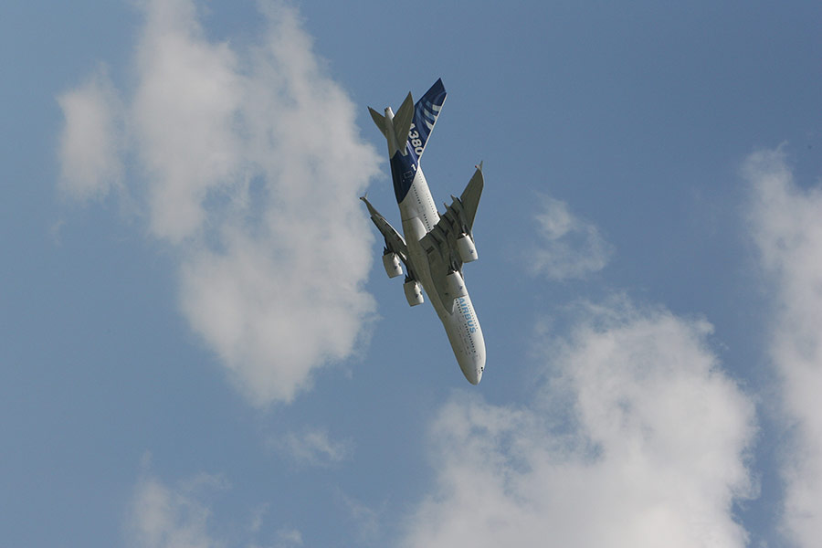 A380 N2009 146M01 0154 Roland Pellegrino