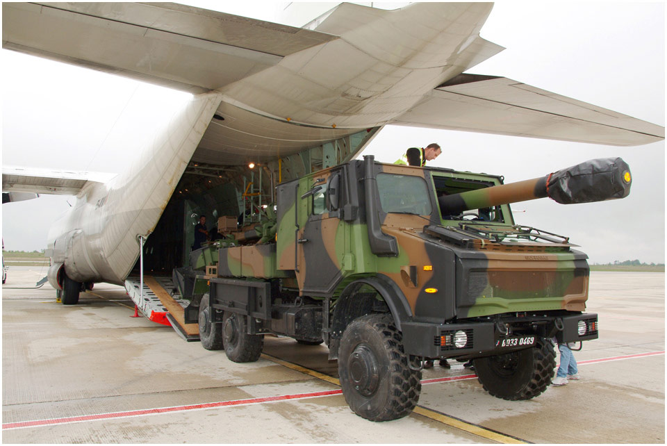 Aérotransport d’un canon de présérie