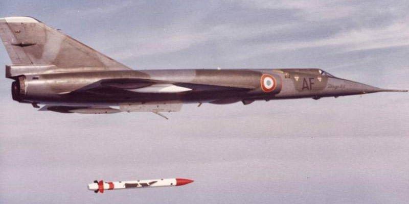Tir d’un ASMP par un Mirage IV