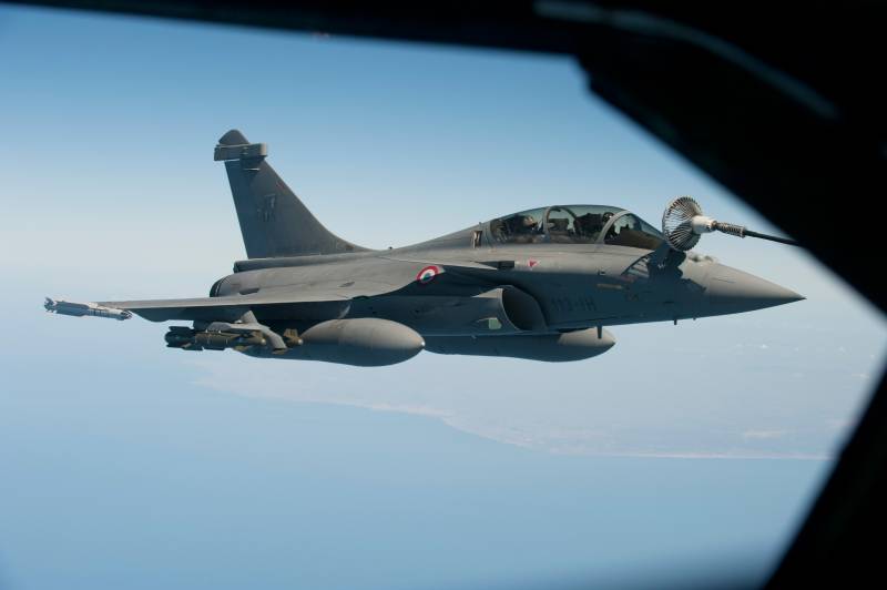 Rafale 7 2011ecpa087f004 066