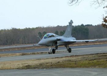 Rafale 5 N2005 067m01 0033