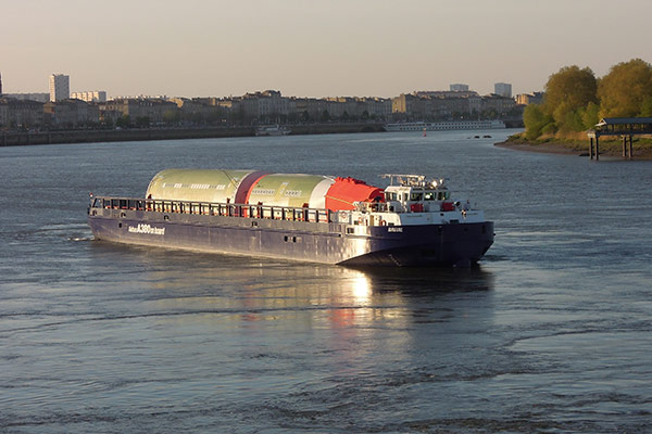 Un passage délicat sur la Garonne